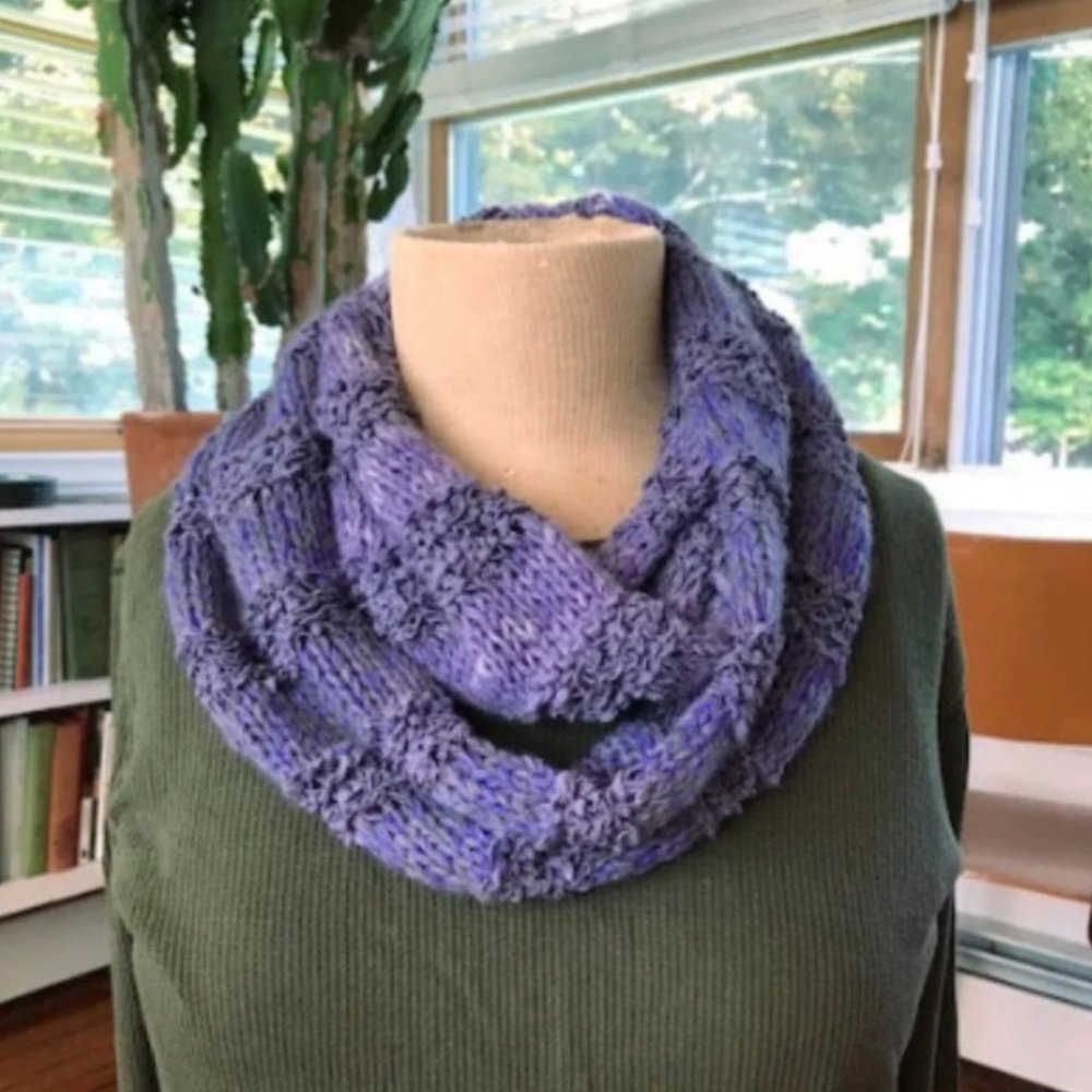 SALE! Cashmere/Silk Purple Hand Knit Scarf/Collar